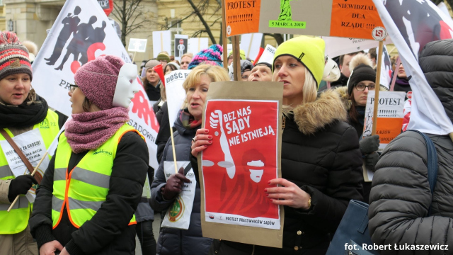 Oświadczenie organizacji pozarządowych i środowisk prawniczych w