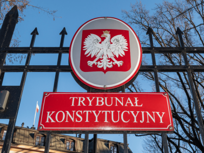 HFPC przypomina o postępowaniu karnym w sprawie odmowy publikacji wyroków TK przez premier Beatę Szydło