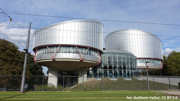 Sędzia Trybunału Sprawiedliwości UE z ramienia Polski – procedura trwa. Minister odpowiada HFPC